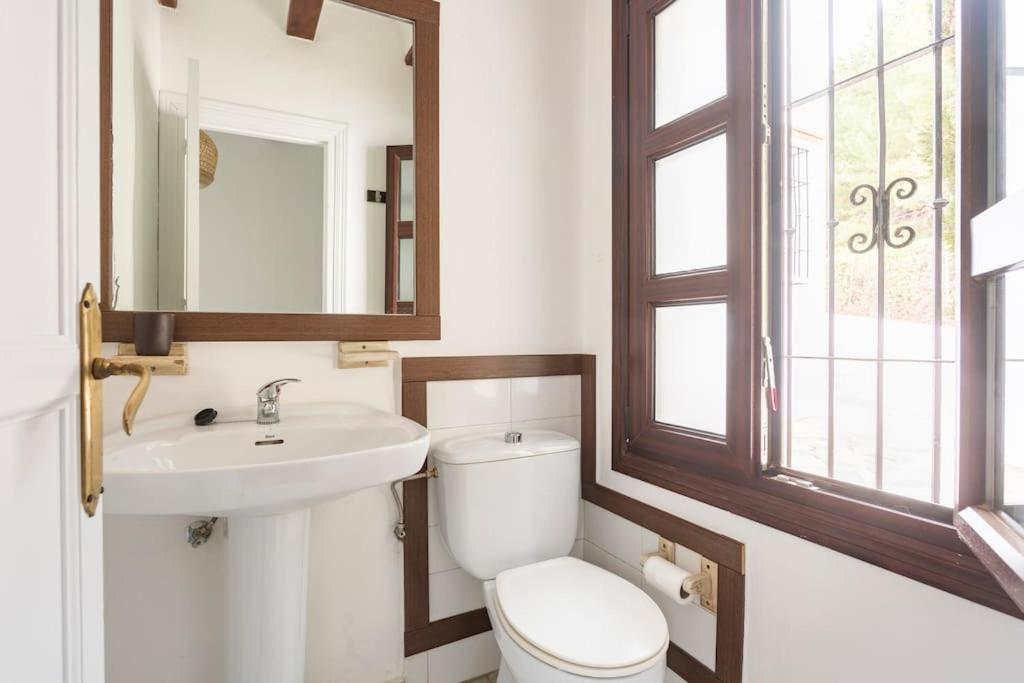 Stylish Spanish 3 Bd Townhouse On The Golden Mile Marbella Ngoại thất bức ảnh