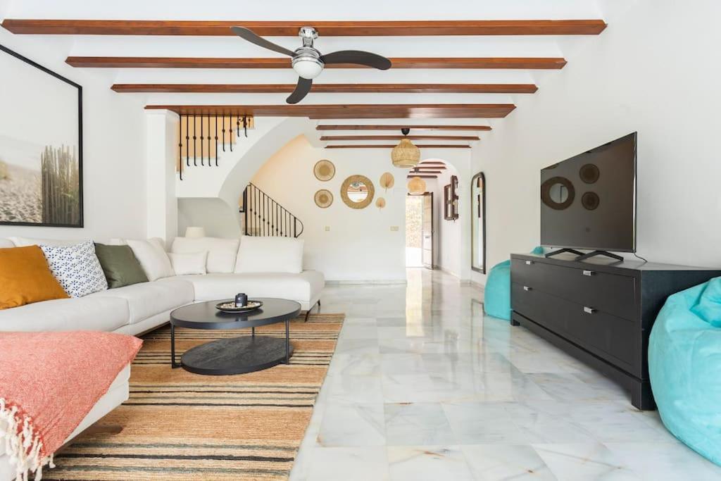 Stylish Spanish 3 Bd Townhouse On The Golden Mile Marbella Ngoại thất bức ảnh